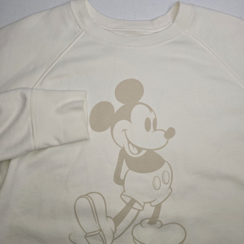 UNIQLO X DISNEY Mickey Mouse Stands White Medium Sweatshirt -2538